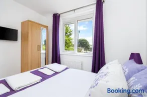 Hillcrest House Stevenage By Smart Corporate Stays - Image 2