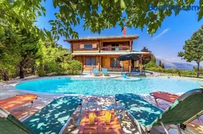 Luxury Wooden Villa with Pool, The Nest - Image 4