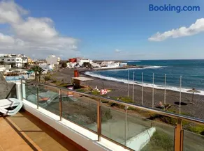 APARTAMENTO PRIMERA LÍNEA DE PLAYA - Image 3