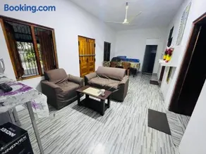 Joes Resthouse - Image 3