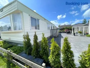 Holiday Caravan Holle Poarte Makkum - Image 1
