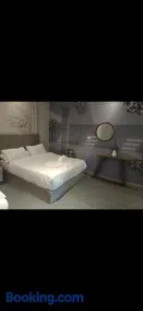 TUT TUT Hotel - Image 2