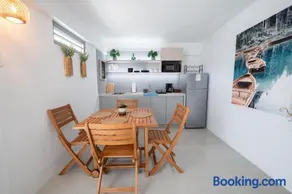 Oceanview Coastal Retreat - 2BR Getaway - Image 2