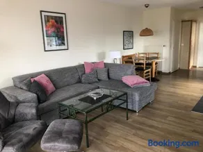 Ferienwohnung "Kranich" im Ferien-Resort Rügen - Image 2