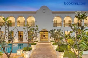 Casa Brilhante - 4BR Villa with Private Pool & Garden - Image 1