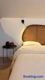 Maison entière avec 2 chambres , Jardin et parking - Image 3