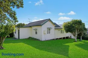 Almare, 7 Gowing Street - Image 1