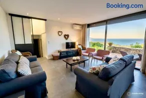 Casa-Gaou-Benat : Villa en bord de mer avec vues - Image 1