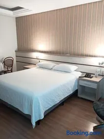Hotel Premier - Image 1