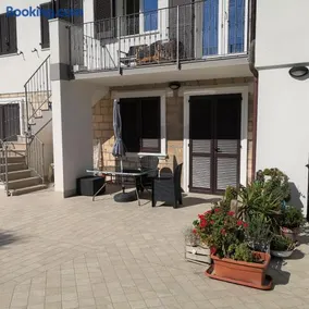 Mololocale in centro a Marcelli - Image 1