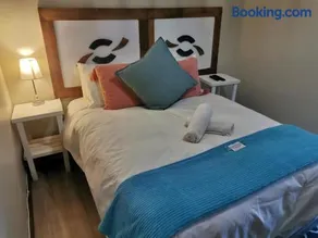 Harties Honeymoon Suite - Image 1