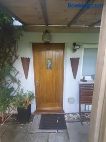 Post Office Row Apartment and garden - Image 5
