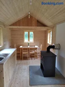 Celoroční GLAMPING v pohodlném domečku - Image 5