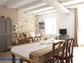 Gîte charmant et équipé avec terrasse, proche de la mer à Talmont-Saint-Hilaire - Image 3