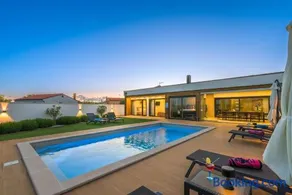 Villa Lada by Istrialux - Image 5