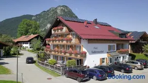Hotel-Garni Kalkbrennerhof - Image 1