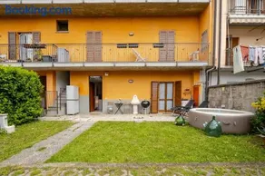 Casa Broseta - Image 1