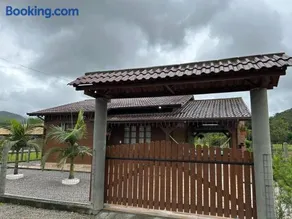 Casa no interior com piscina- seu lugar de descanso - Image 1