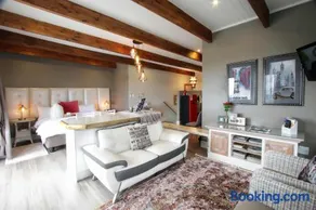 Eagleview Guesthouse - Image 2
