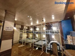 Green Bird Hospitality-Guru Residency - Image 2