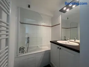 Appartement Paradou vue magnifique - Image 4