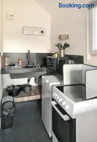 Studio cosy au cœur de Ploërmel - 20 m² avec terrasse - Image 5