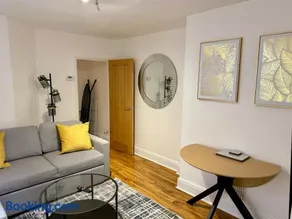 Beautiful City Centre Apartment With Garden - Image 2