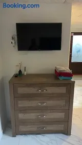 Cool private room - Image 2