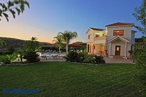 Golden Valley Villa - Image 5