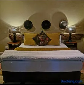 Simondium's Country Lodge - Image 1