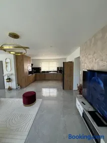 Villa S - Image 3