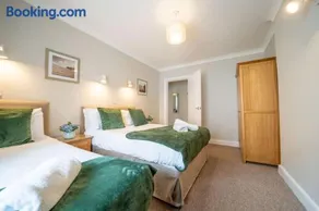 Lelola Lodge - Image 3