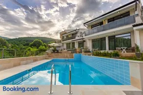 Club Houses StefVall - Image 4