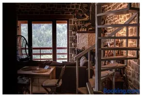 Fairytale Stone House - Image 4
