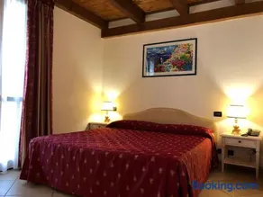 Hotel La Tortiola - Image 2