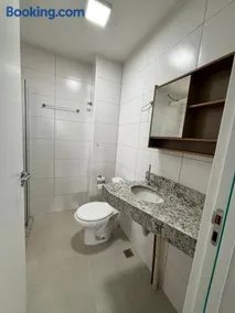 Modern apartment with gourmet balcony and view of Ourinhos - Image 2