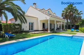Villa Lujo Olivanova Golf MET & Playa - Image 1