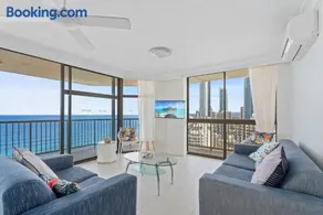 Level 29 - OceanFront 2B at Imperial Surf - Hosted by Coastal Letting Co. - Image 2