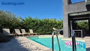 Luxury Villa Exclusive by Villas Guide - Image 2