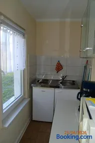 Bungalow 6 - Image 2