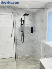 Luxury New Home - Image 4