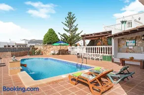 La Casona - Image 1