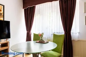 Magdalena Apartmanház - Image 1