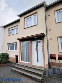 Mosel Ferienwohnung 3-Zimmer Garten Balkon Free Parking Netflix Premium Disney Premium - Image 4