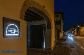 Portone180 Guest House - Image 4