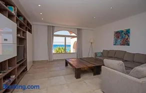 Soma Bay Seafront Luxury Appartement - Image 2