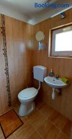 HeuReka Apartman - Image 5