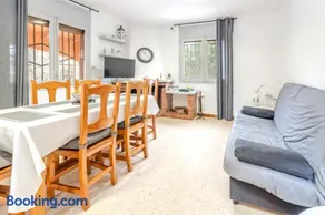 Voll ausgestattete großzügige Villa mit Garten, Terrasse und Grill | Bergblick | Hunde erlaubt - Image 4