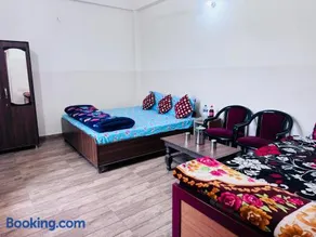 Hotel Kamand Residency - Image 1