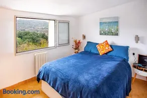 Cosy Apartment in Ancient Gabian with River and Vineyard Views - Image 1